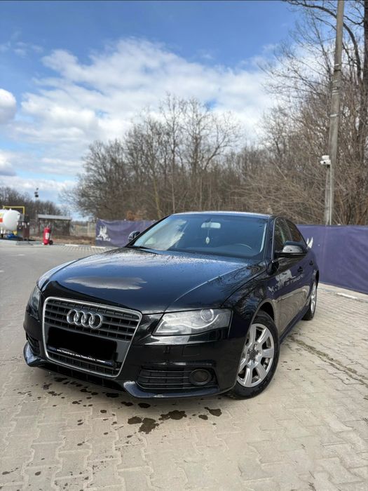 Vând/schimb Audi A4 B8