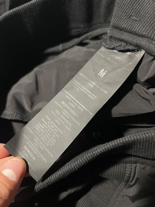 Pantaloni Made By Society