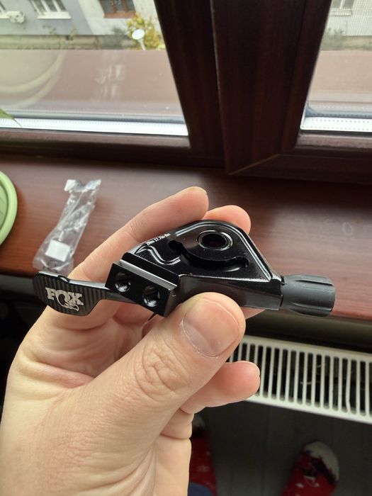 Dropper Fox Transfer cu Maneta Fox, Noi!