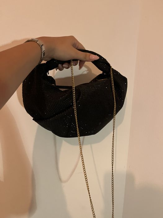Бляскава чанта от Zara