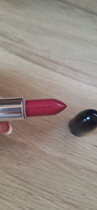Mac Lustreglass Sheer-Shine Lipstick