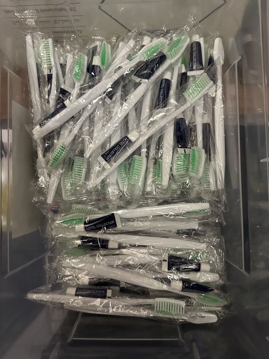 Зубные щетки одноразовые