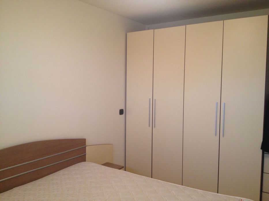 Спалня с мебелировка