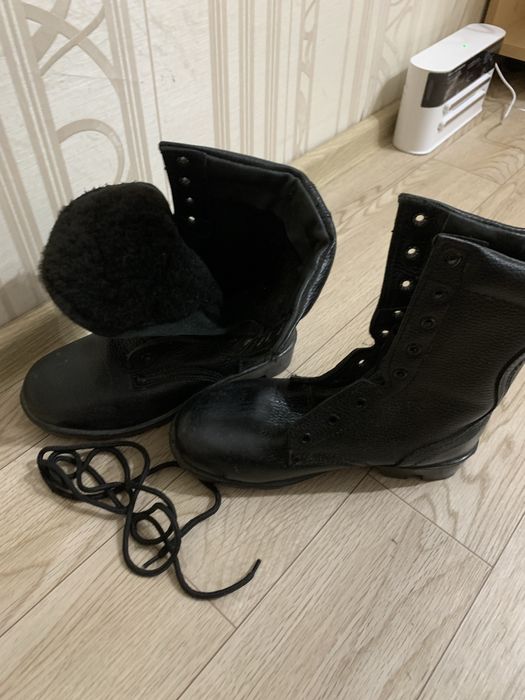 Берцы зимние новые 38 размер кожанные