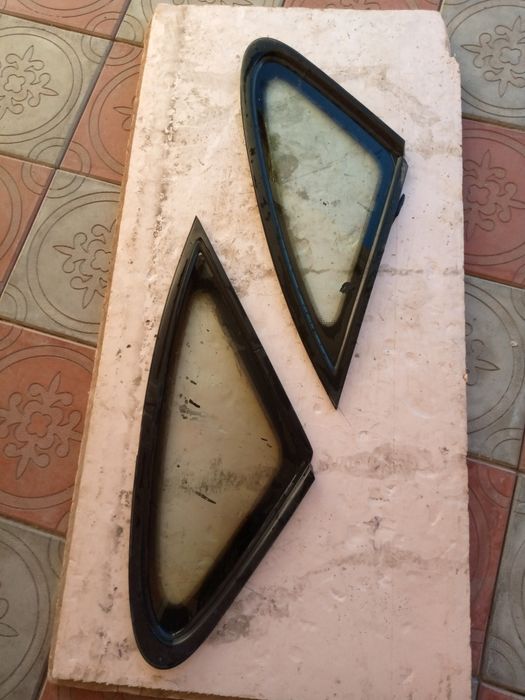 Форточки на Мазду кронос