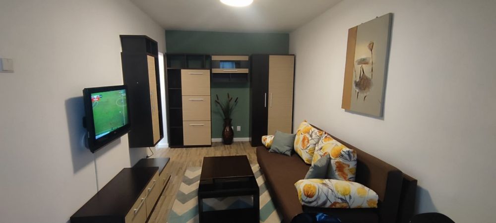 Inchiriez garsoniera micalaca