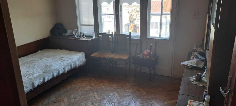 Продава се Многостаен апартамент в Шумен, Военно училище - 150 кв.м за 1200 €/кв.м - Снимка #4