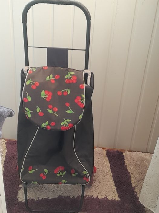 Продам Хозяйствунную Сумку