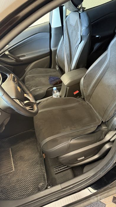 Tracker 2 Premier Plus 2024