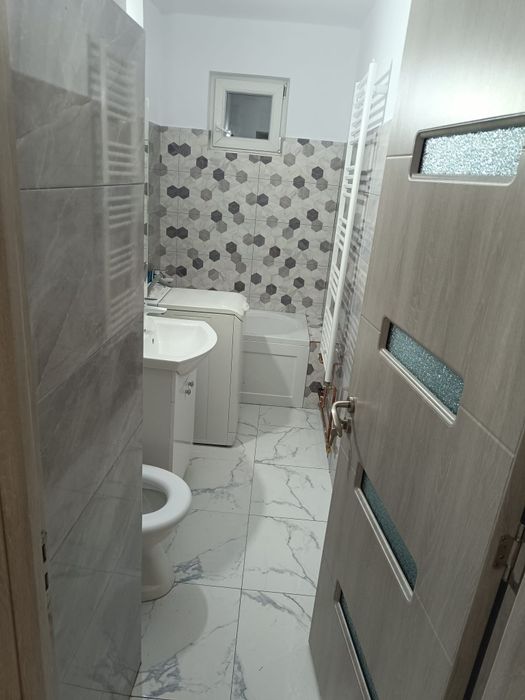 Închiriere apartament 2 camere Vălenii de munte centru