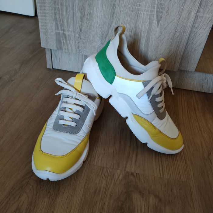 Дамски маратонки