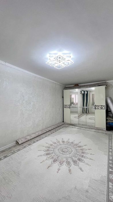 В продаже 1 комнатная квартира на Шанхае.