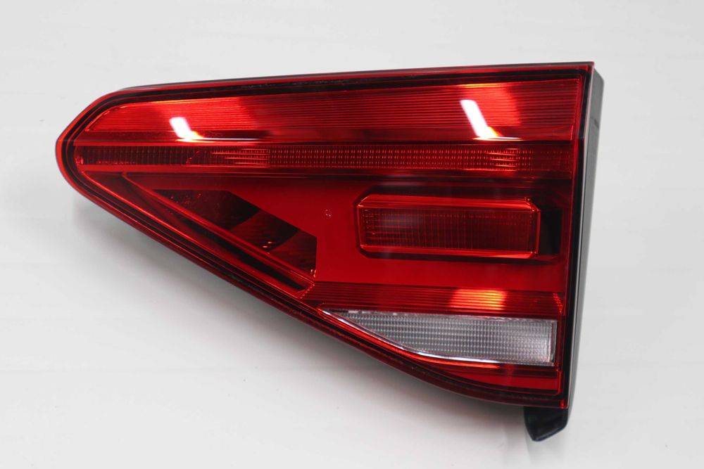 Десен вътрешен стоп Фолксваген Туран след 2015г