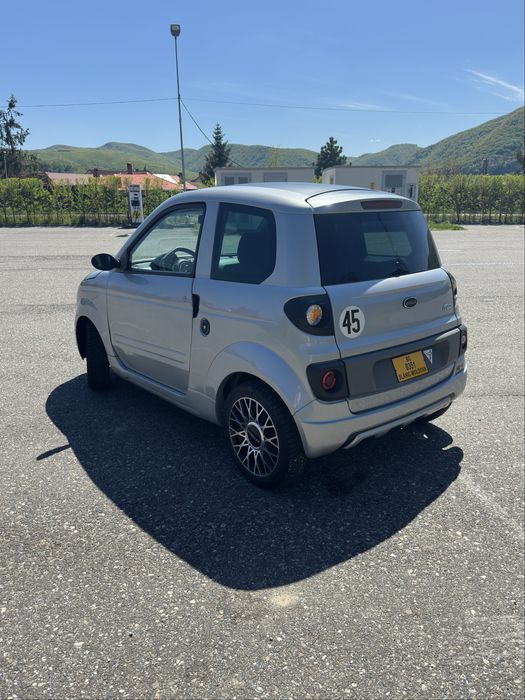 Masina 16 ani microcar M.Go