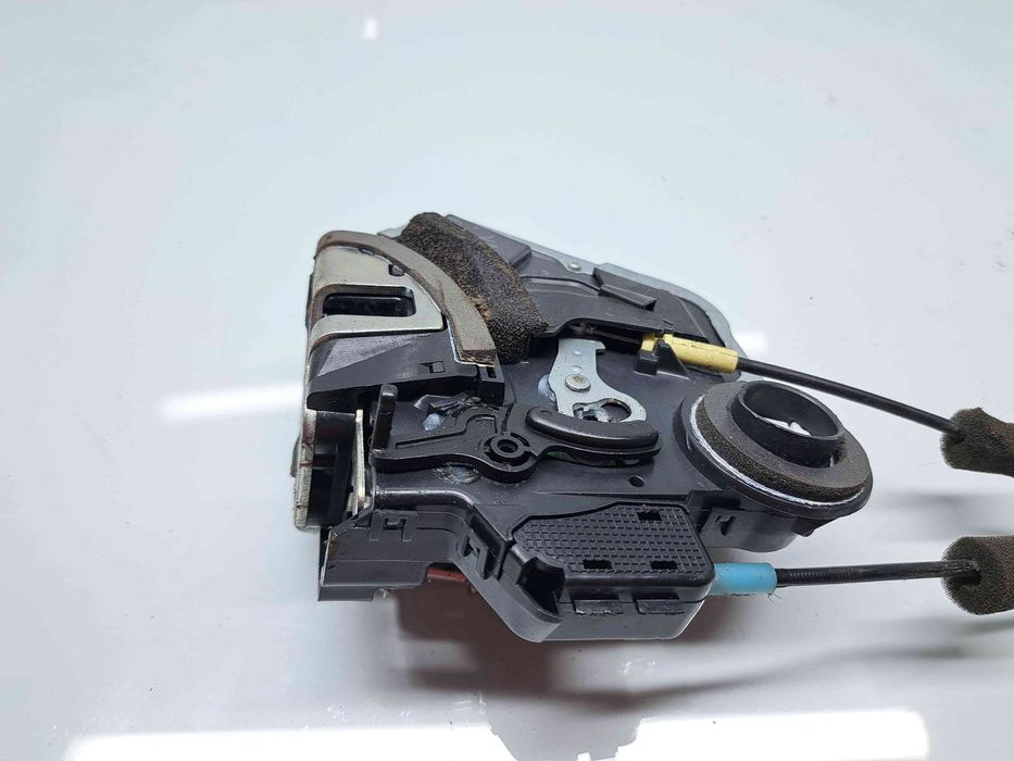 Broasca usa stanga spate Toyota Rav 4 III (ACA3, ACE, ALA3, GSA3, ZSA3