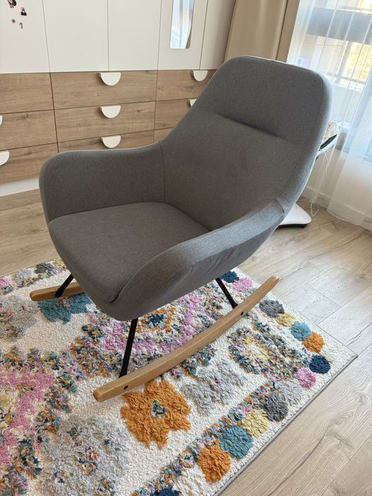 Продавам Люлеещ стол NEBEL светлосин текстил