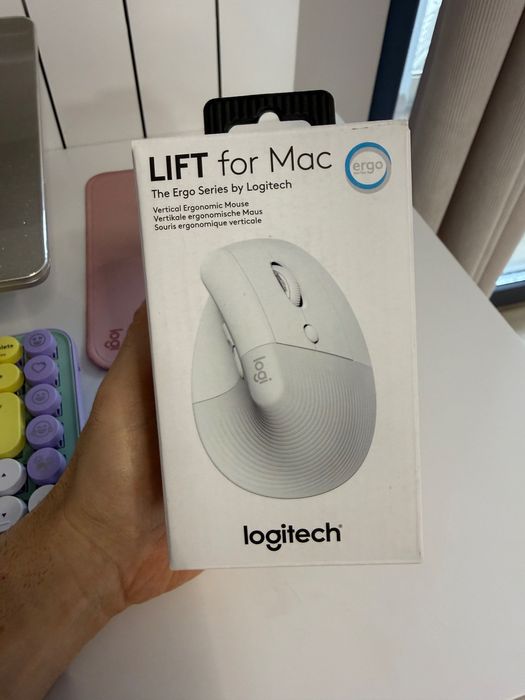 Мишка Logitech Lift for Mac