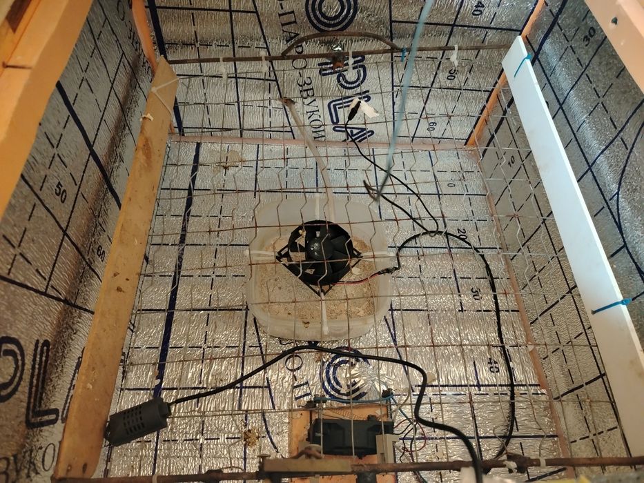 Инкубатор продаетса