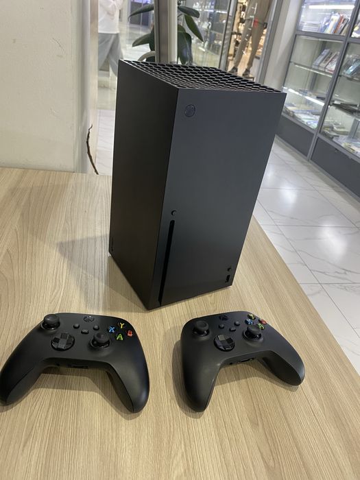 X Box series X 1 TB