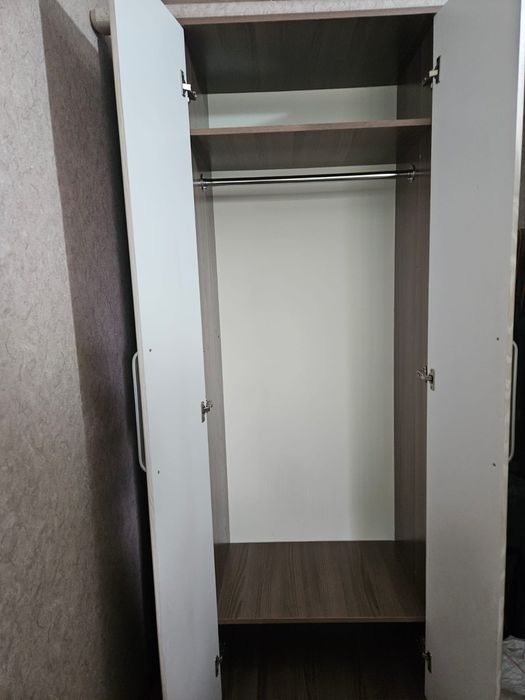 Плательный  шкаф