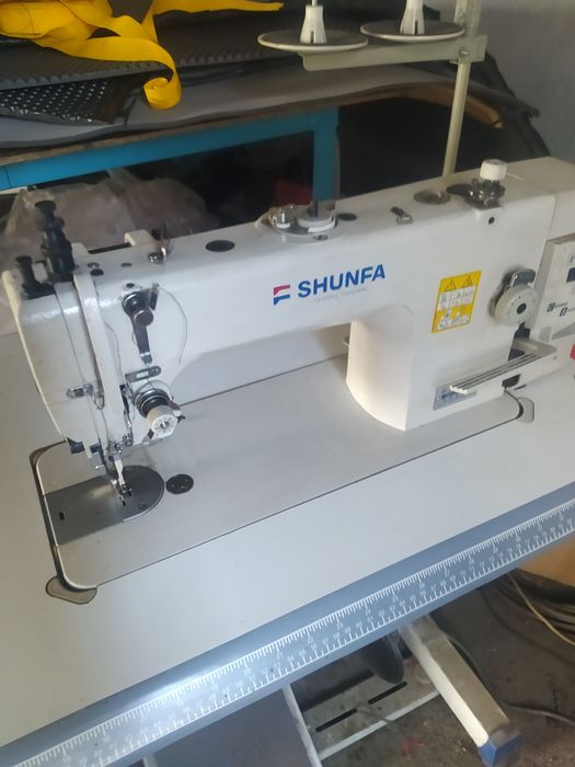 Швейная машинка shunfa