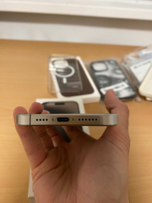 iPhone 15 Pro Max 256gb E-Sim