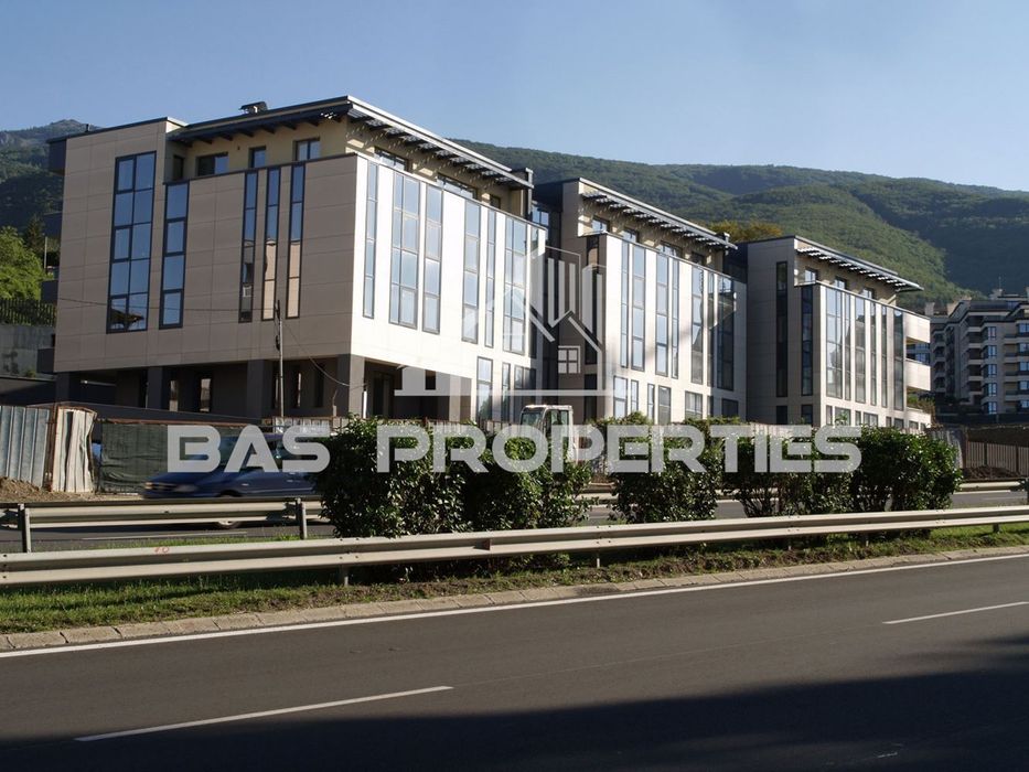 Продава се Многостаен апартамент в София, Бояна - 190 кв.м за 2396 €/кв.м - Снимка #2