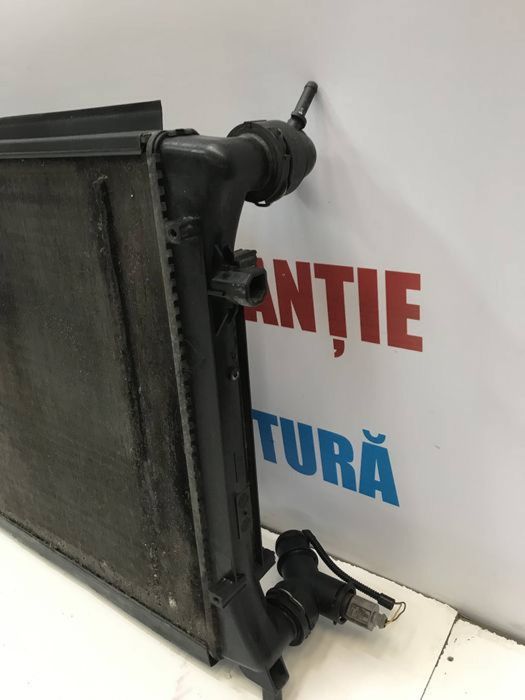 Radiator racire antigel apa 1.4 1.6 FSI Golf 5 Jetta Touran Passat B6