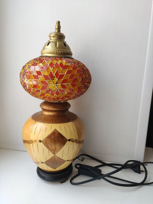 Настольная лампа в восточном стиле