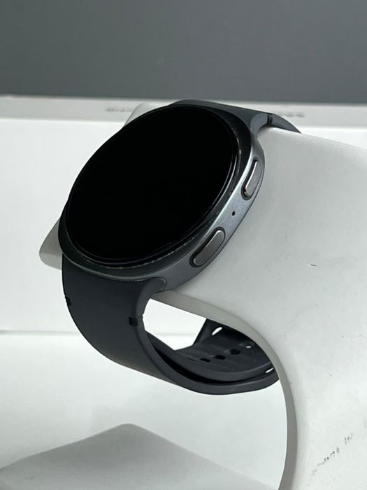Часы Samsung Watch 8 44mm