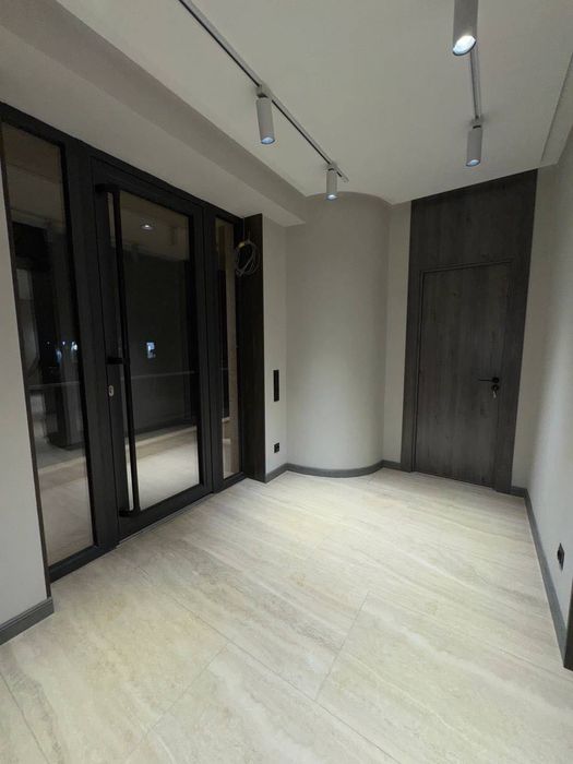 Аренда готового коммерческого помещения:Офис,Клиника,Шоурум,Кафе.Ц1