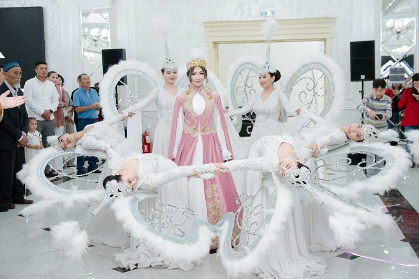 Продаются танцевальные костюмы