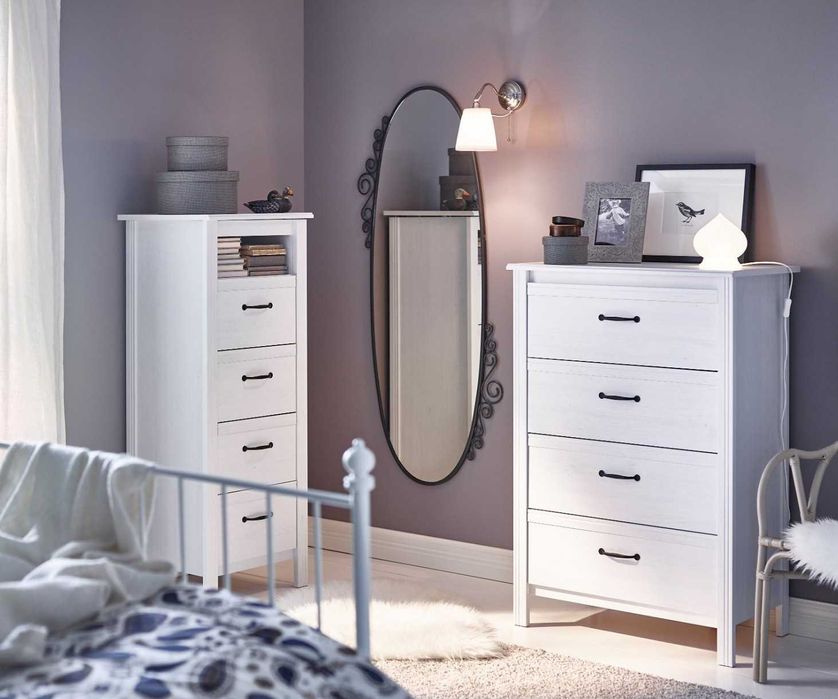 Огледало с красива рамка