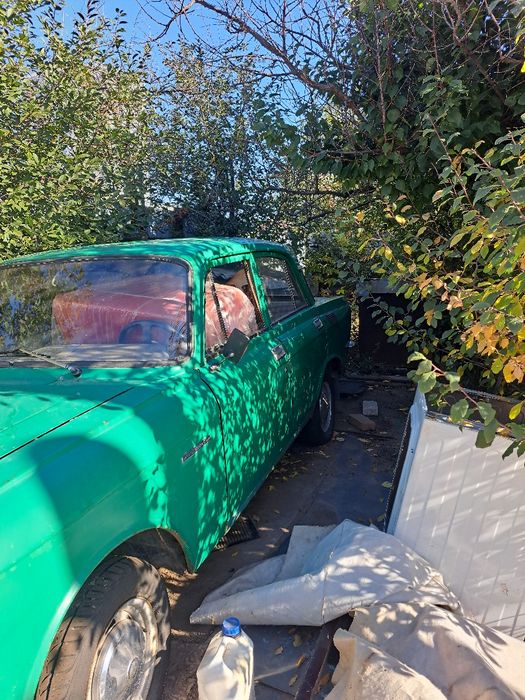 Продам москвич 2140 цвет зелёный