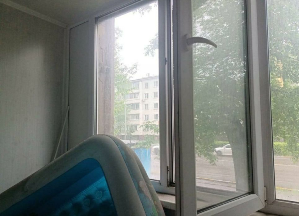 Продам 3 ком район 8 школы