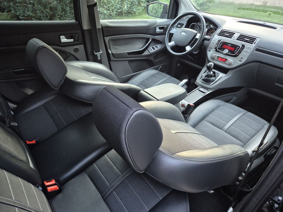 FORD Kuga 2012 — imagine 2