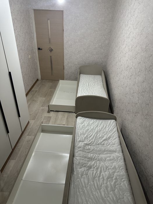 3 бөлмелі пәтер (шұғыл )сатылады