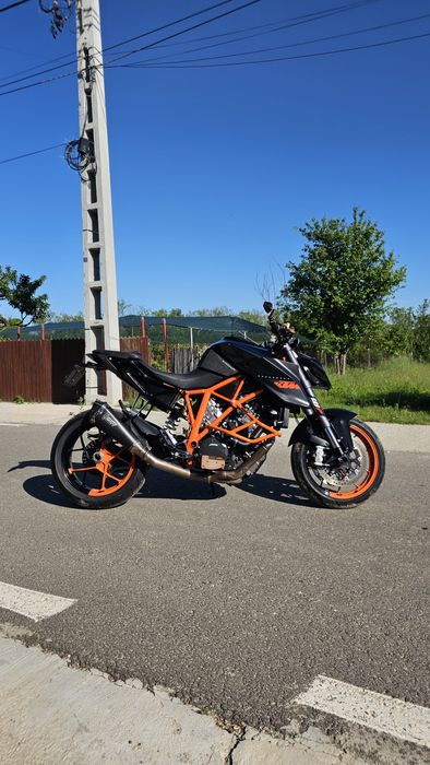 Ktm 1290 superduke r