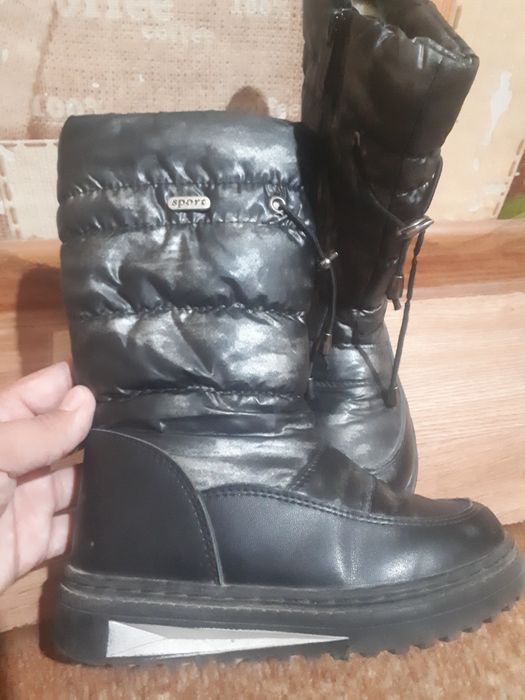 Сапожки 31 размер 3000 тыс