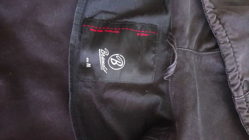 Мъжко/детско  яке Brandit с дебела  сваляща се подплата