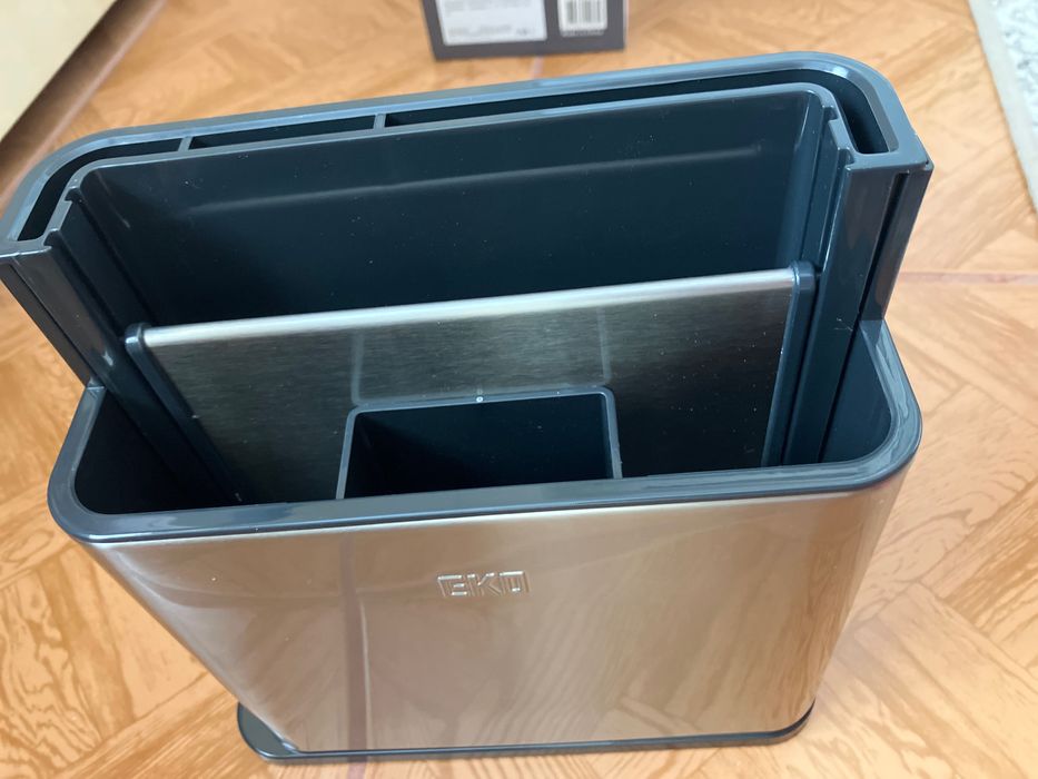 Неупотребяван органайзер за прибори Eko