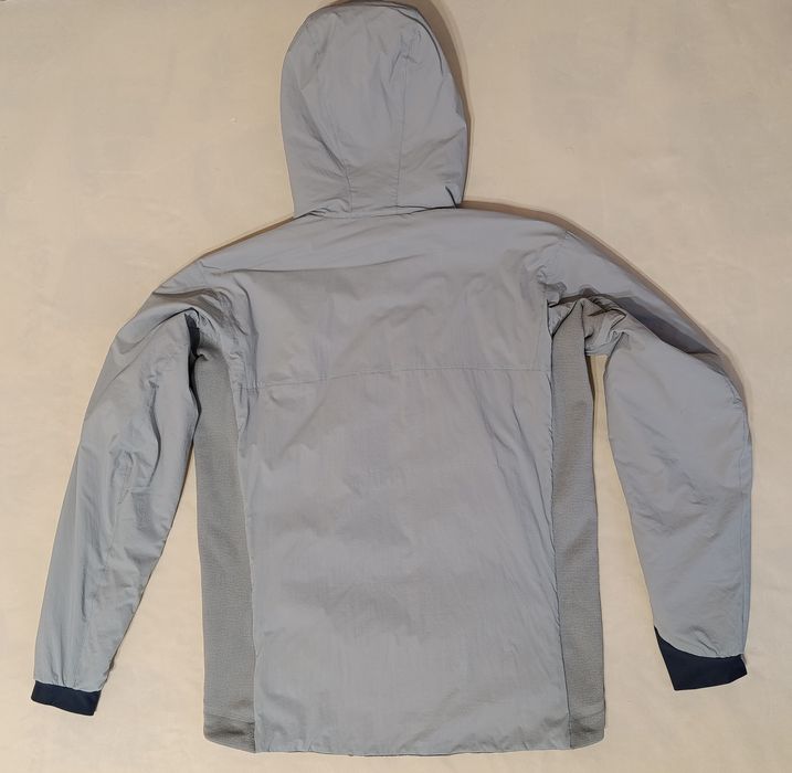 Arcteryx Atom яке  М