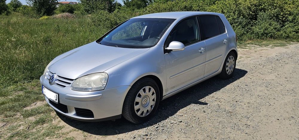 Golf 5 1.6 benzina