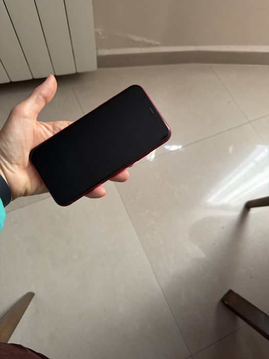 Iphone 11 64GB  - без ремонти