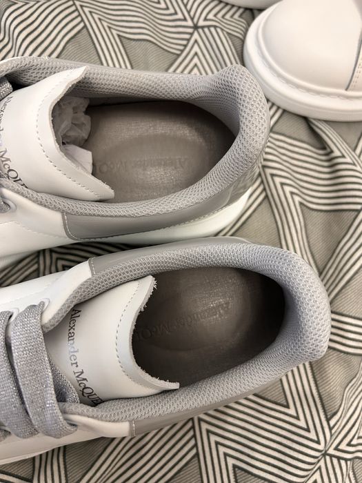 Alexander McQueen 43