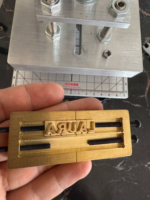 Пресс для горячего тиснения + буквы английский