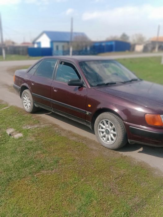 Продам Ауди 100 C4 1991 года выпуска.