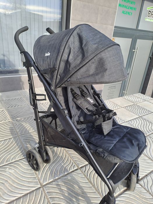 Детска количка Joie brisk pavement