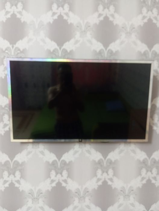 Продам смарт телевизор сяоми L32M5-ARU5
