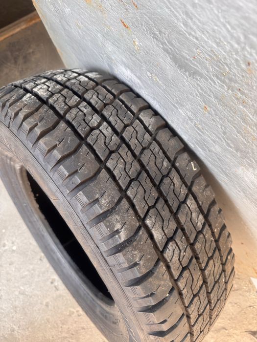 Комплект всесезонных шин